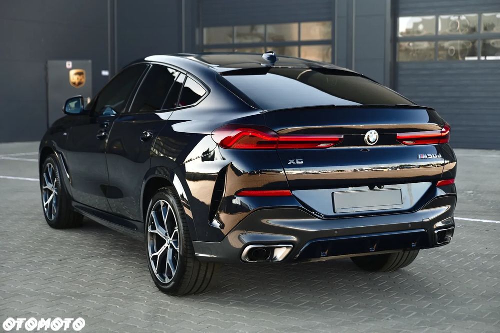 BMW X6M M50d - 11