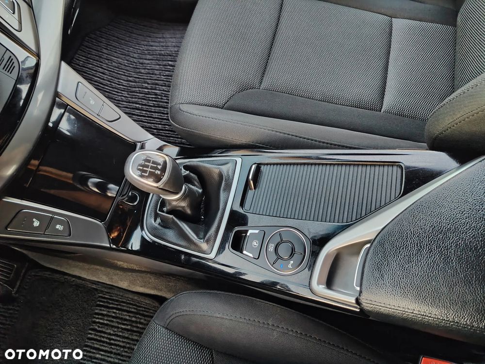 Hyundai i40 Kombi 1.6 Trend - 20
