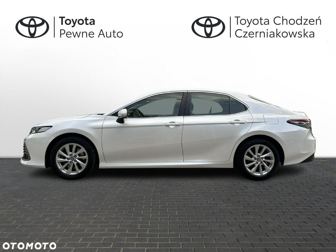 Toyota Camry - 2