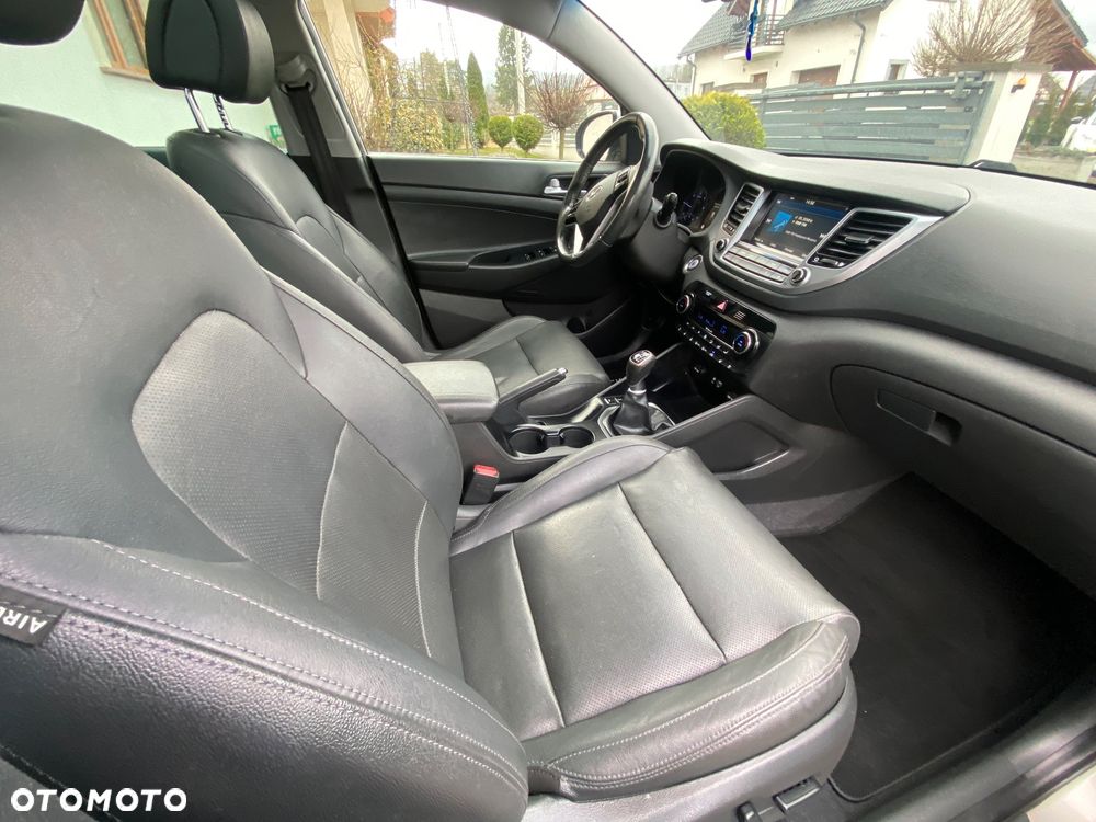 Hyundai Tucson 2.0 CRDI 4WD Premium - 6