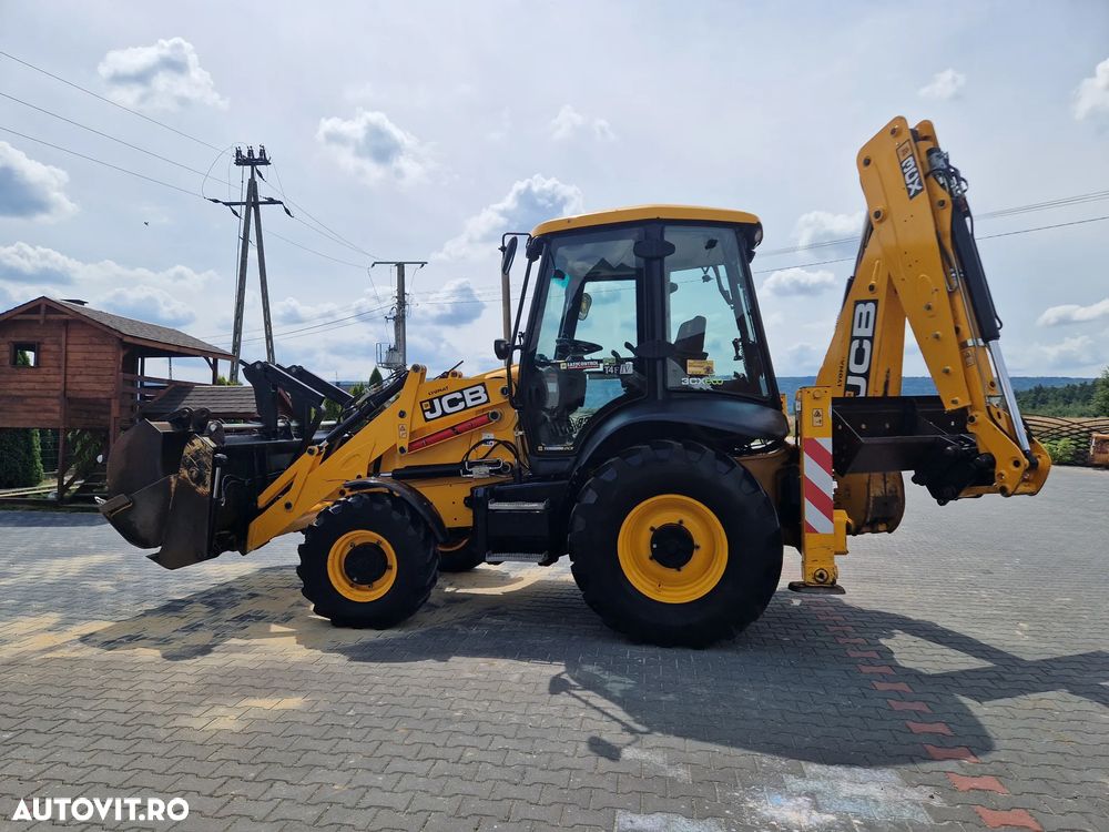 JCB 3cx - 18