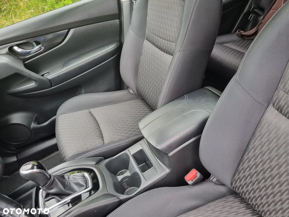 Nissan X-Trail 2.0 dCi Xtronic Tekna - 32