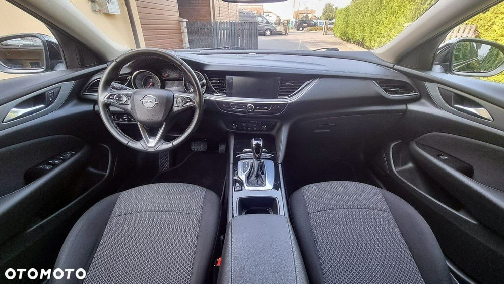 Opel Insignia - 14