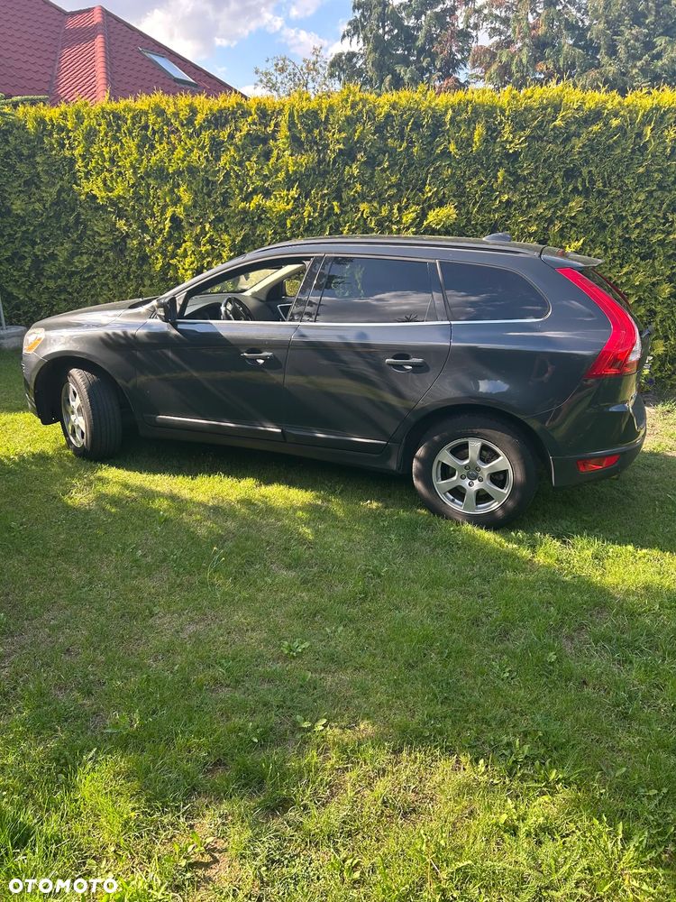 Volvo XC 60 DRIVe Momentum - 2