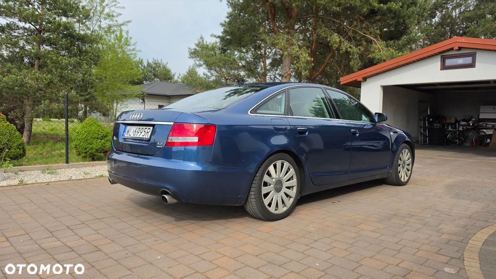 Audi A6 Avant 4.2 quattro tiptronic - 4