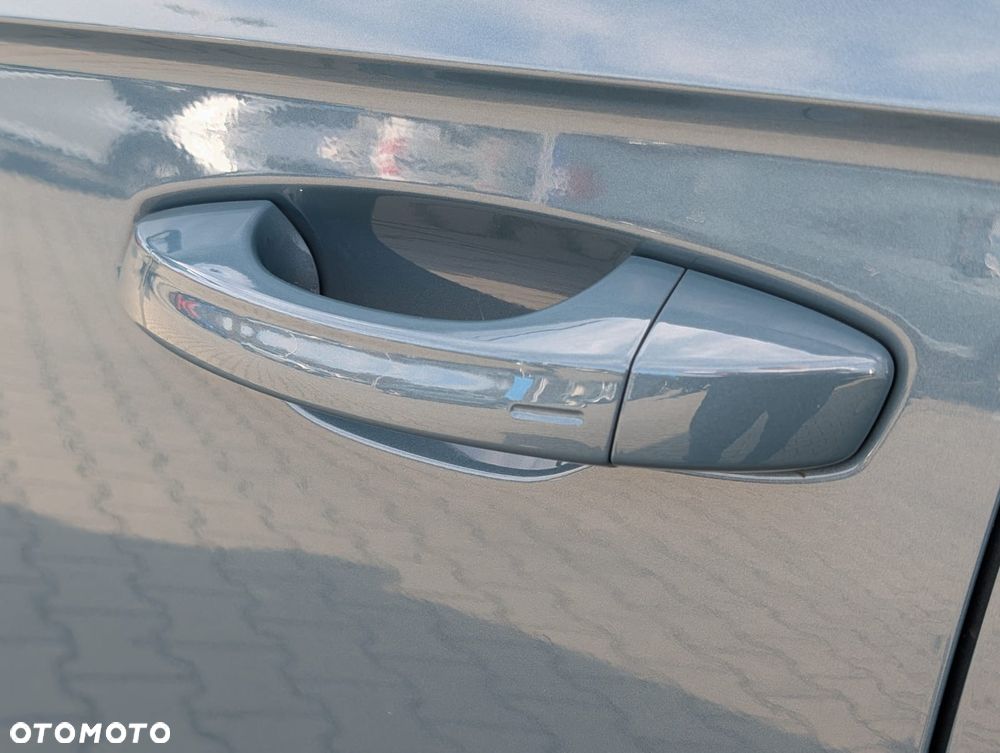 Volkswagen T-Roc 1.5 TSI Life Plus DSG - 9