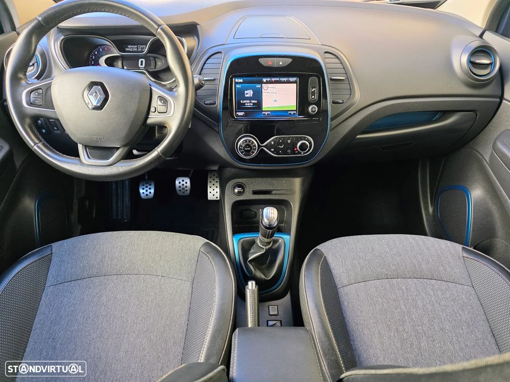 Renault Captur 1.2 TCe Exclusive XMOD - 27