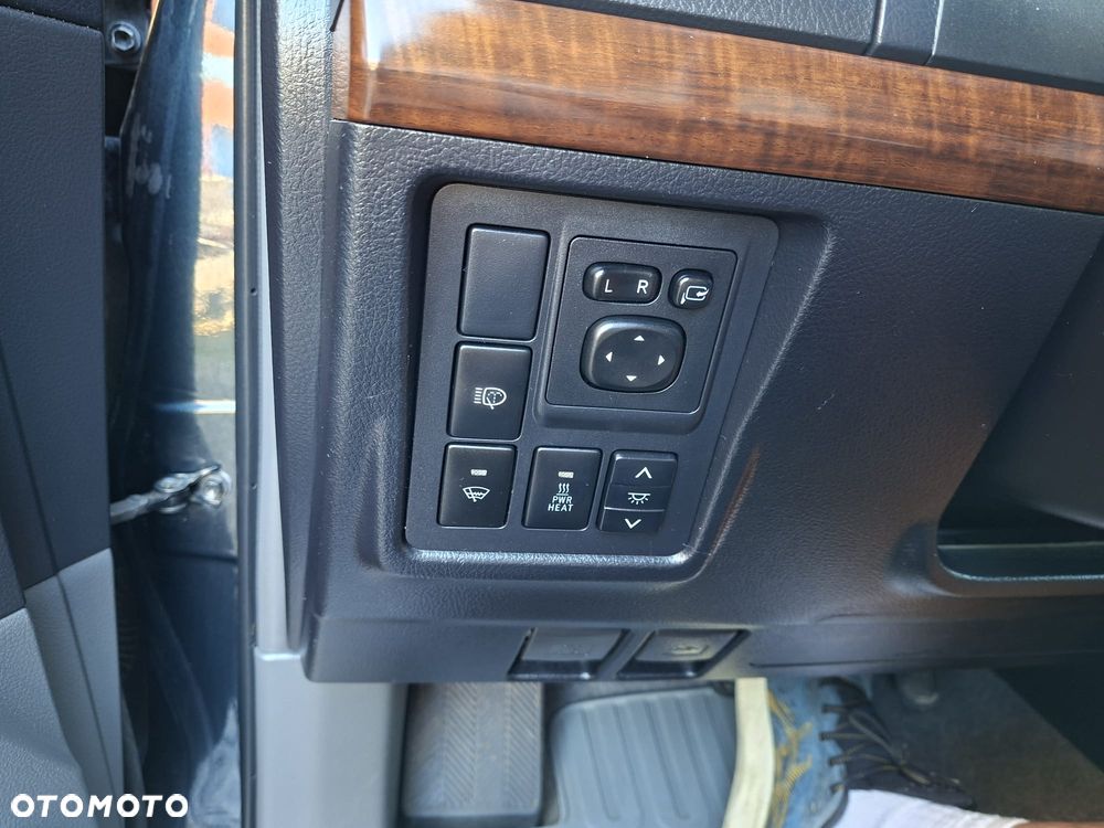 Toyota Land Cruiser LC 3.0 D-4D Prestige - 29