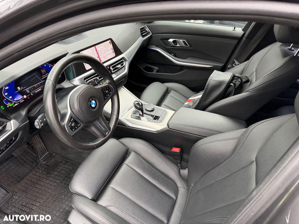 BMW Seria 3 320i AT - 7