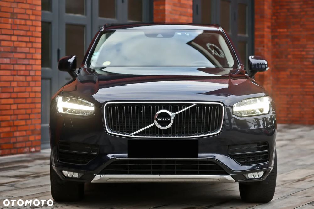 Volvo XC 90 D5 AWD Geartronic Momentum - 1