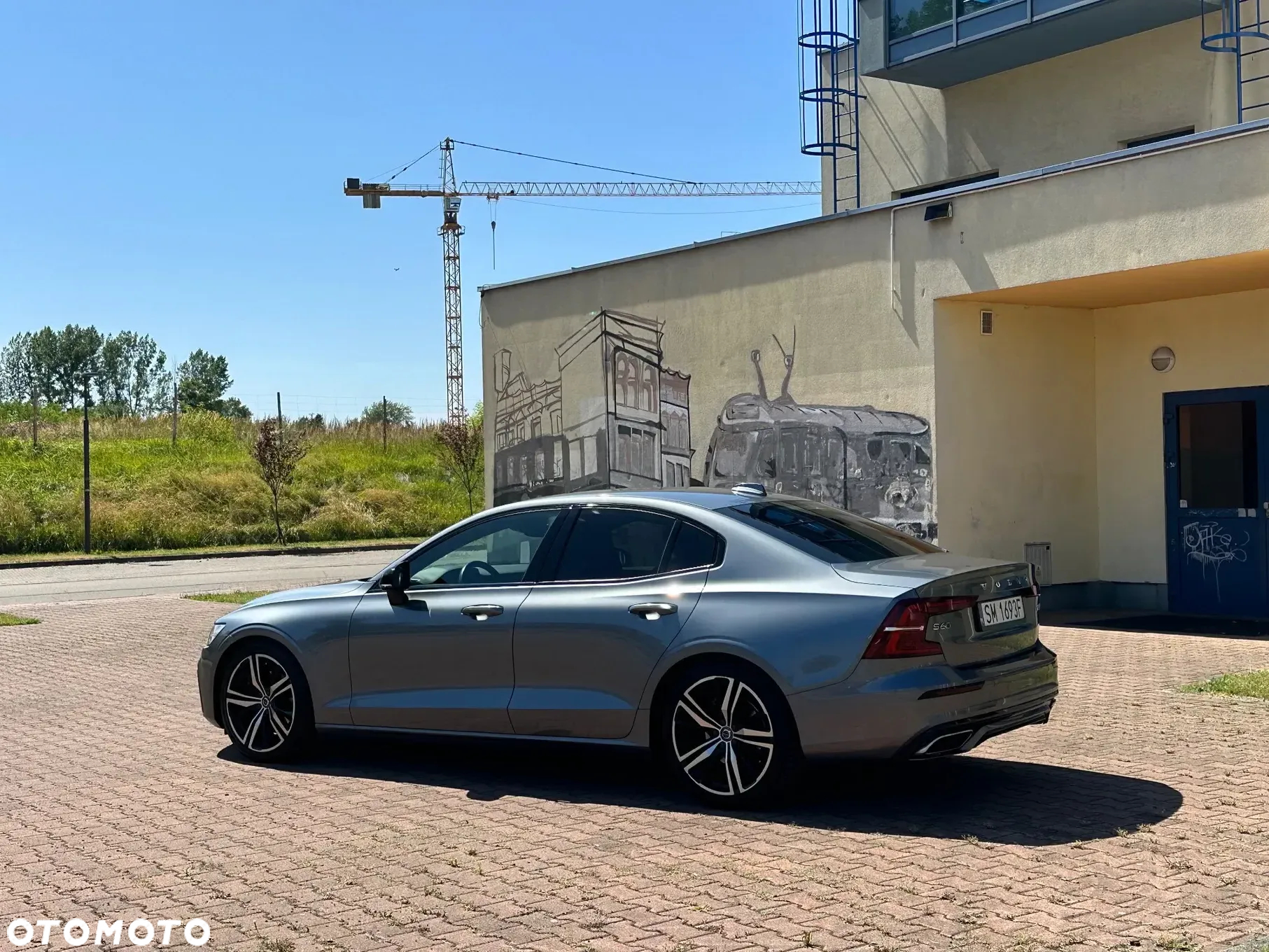 Volvo S60 T4 R-Design - 8