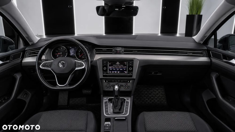 Volkswagen Passat 1.5 TSI EVO Essence DSG - 5