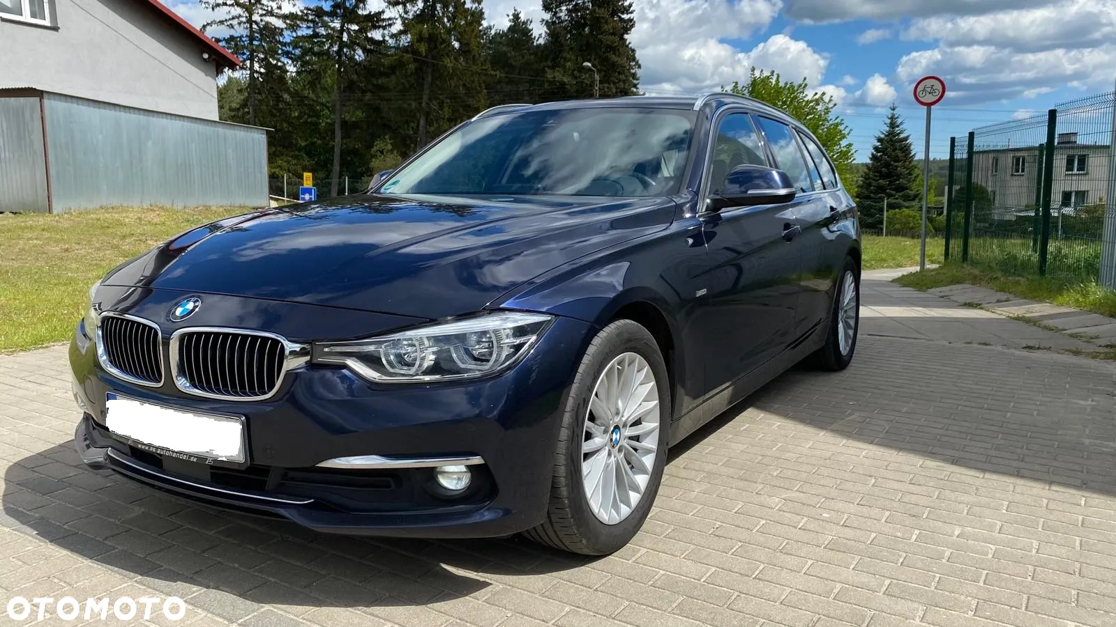 BMW Seria 3 320d Luxury Line Purity - 2