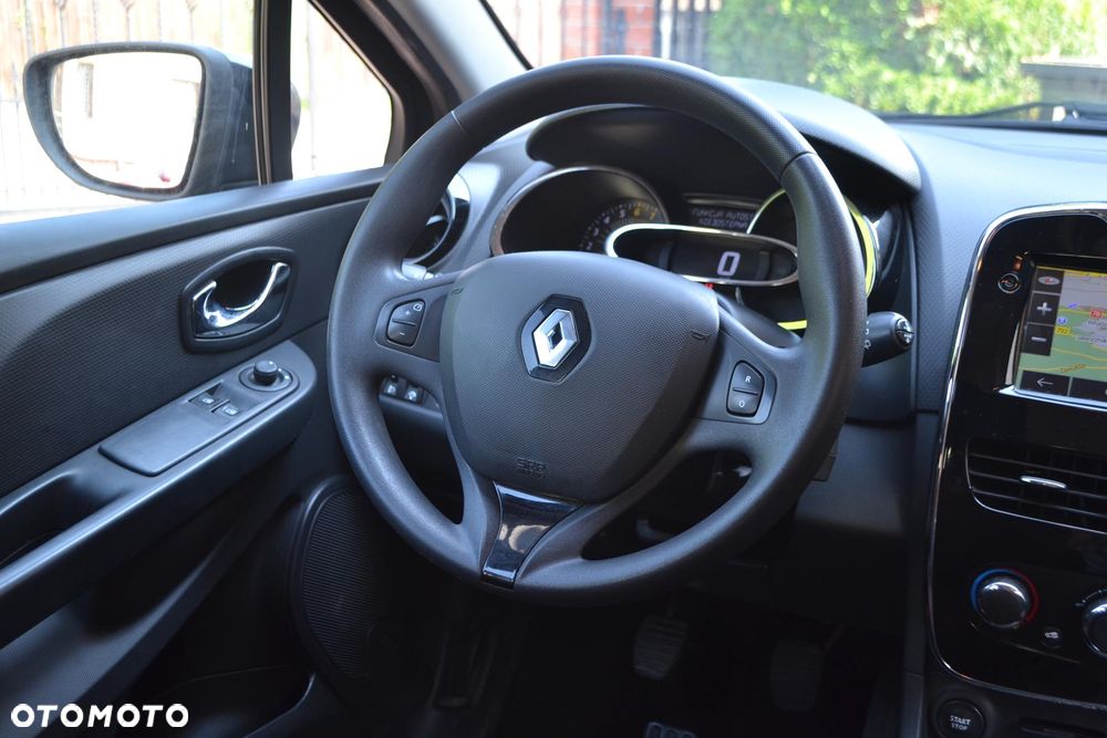 Renault Clio 0.9 Energy TCe Limited EU6 - 23