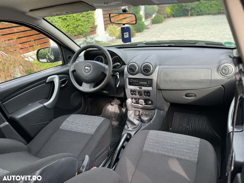 Dacia Duster 1.6 4x2 Ambiance - 11