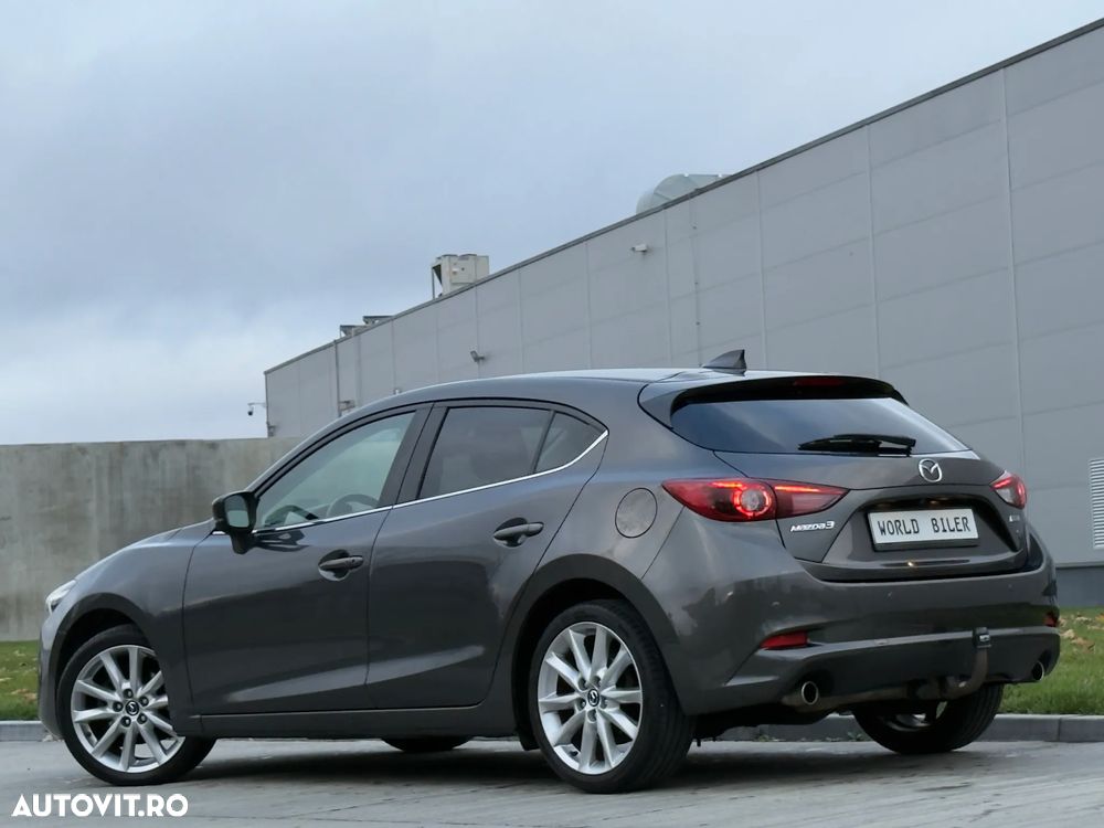 Mazda 3 G120 Revolution - 16