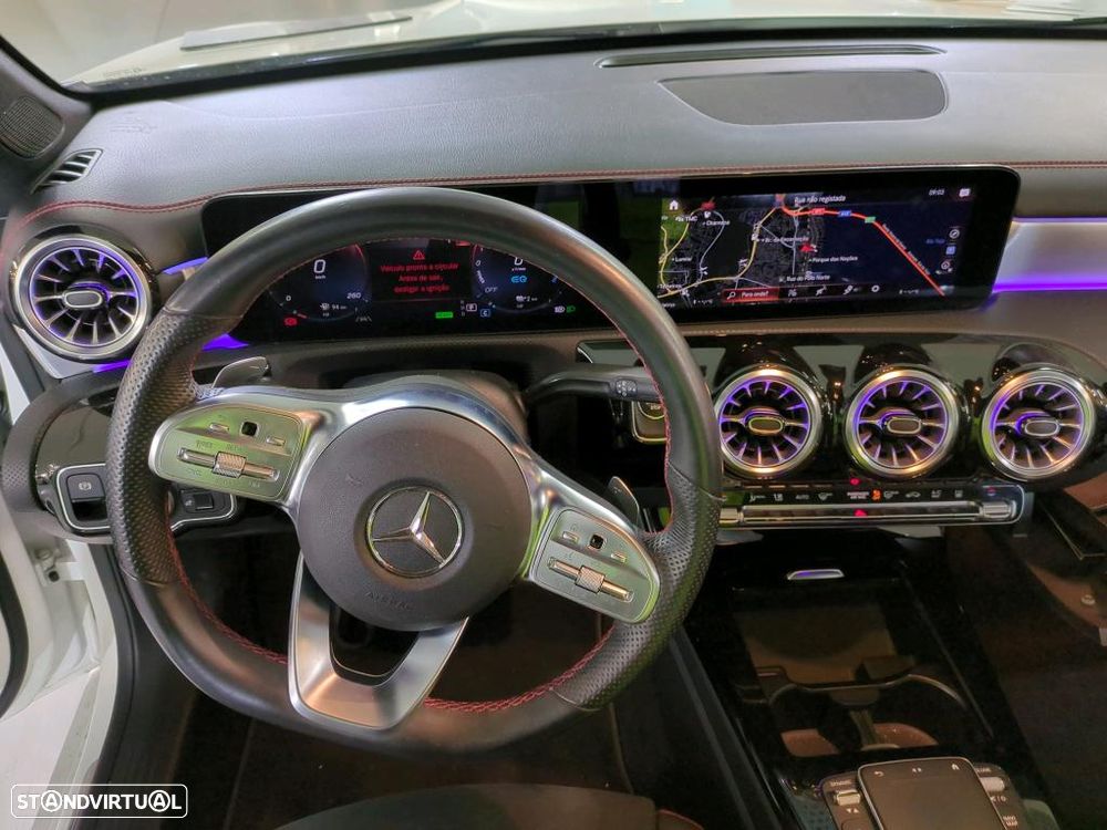 Mercedes-Benz CLA 250 e Shooting Brake AMG Line - 10