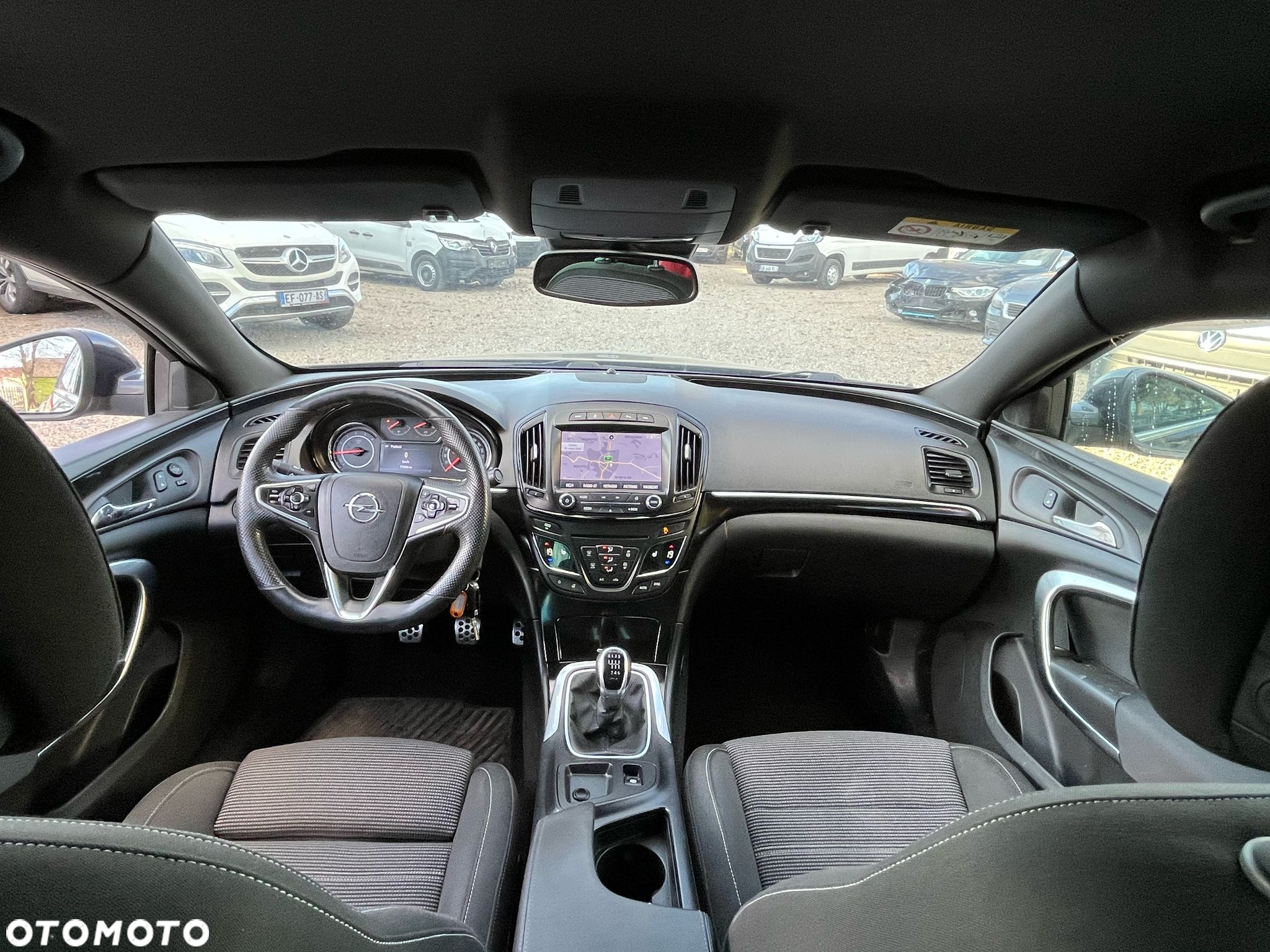 Opel Insignia - 13
