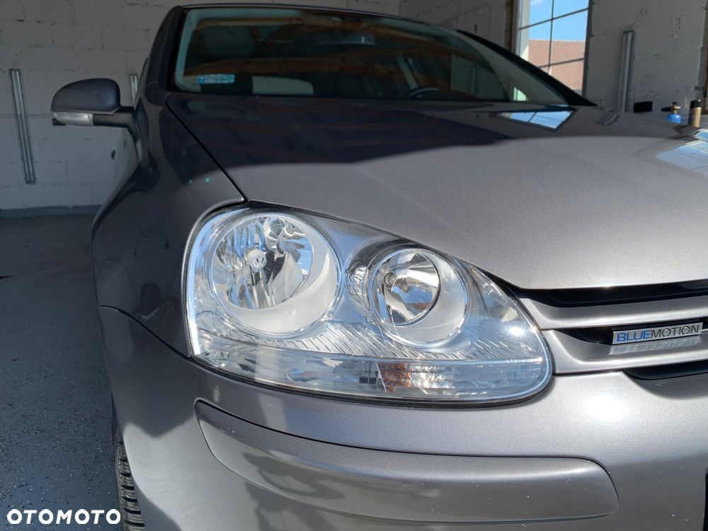 Volkswagen Golf - 19