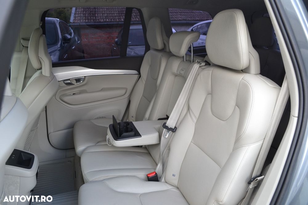 Volvo XC 90 T6 AWD Momentum - 16