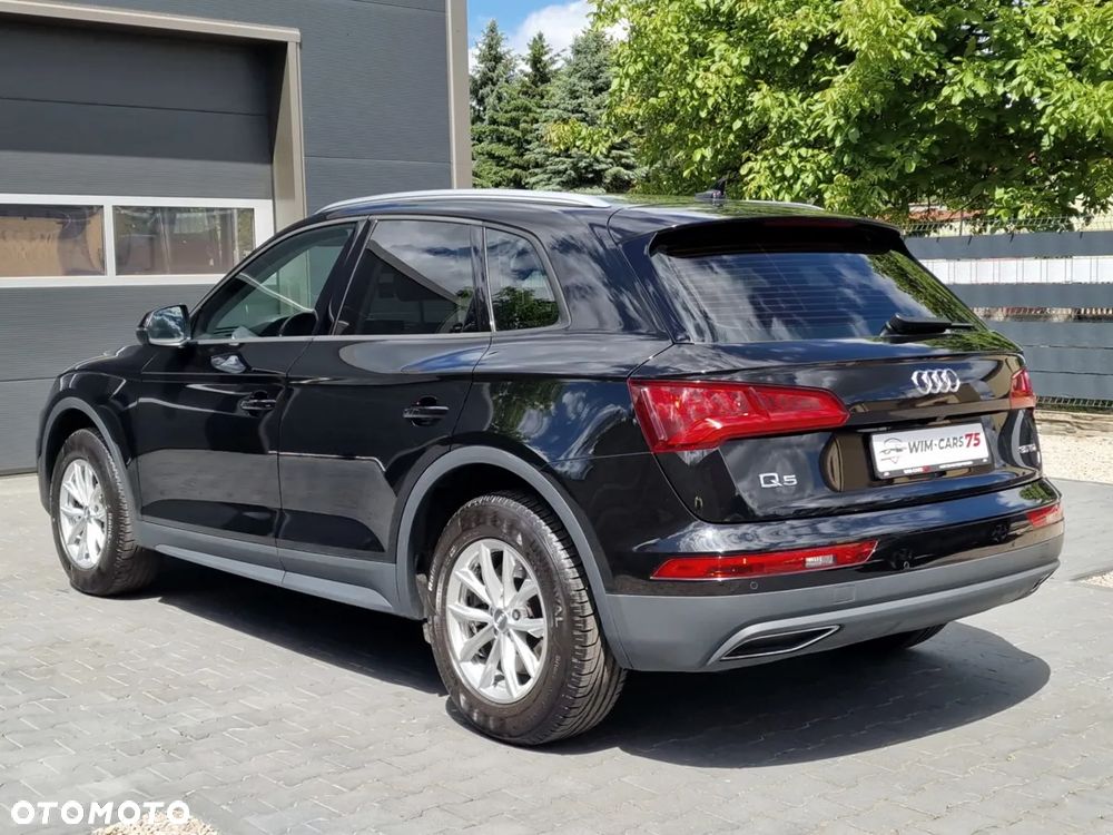 Audi Q5 35 TDI S tronic design - 12