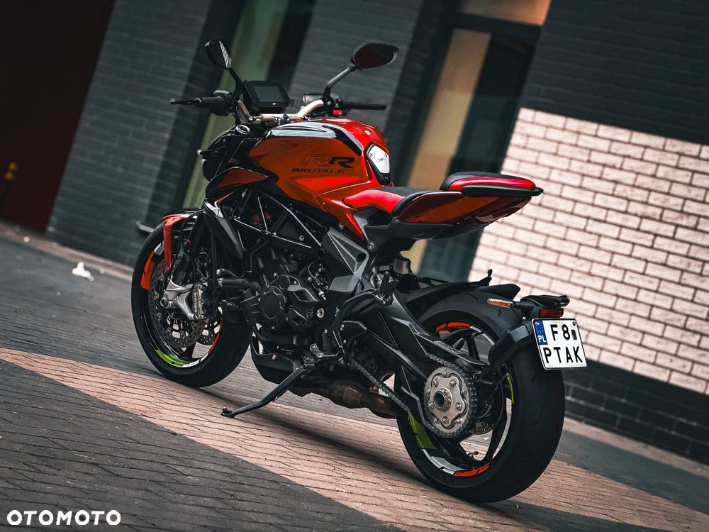 MV AGUSTA Brutale - 11