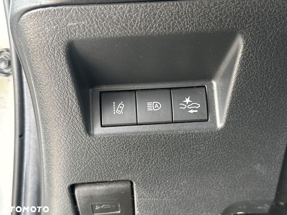 Toyota Yaris Hybrid 100 Premium EU6 - 11