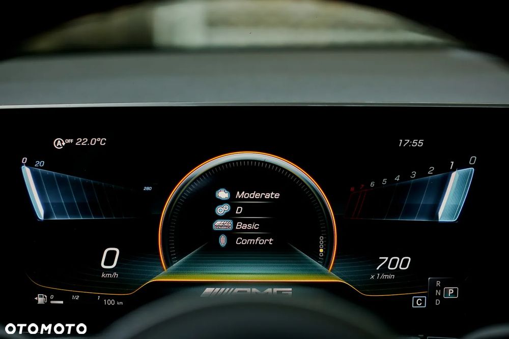 Mercedes-Benz GLB AMG 35 4Matic AMG Speedshift DCT 8G - 26