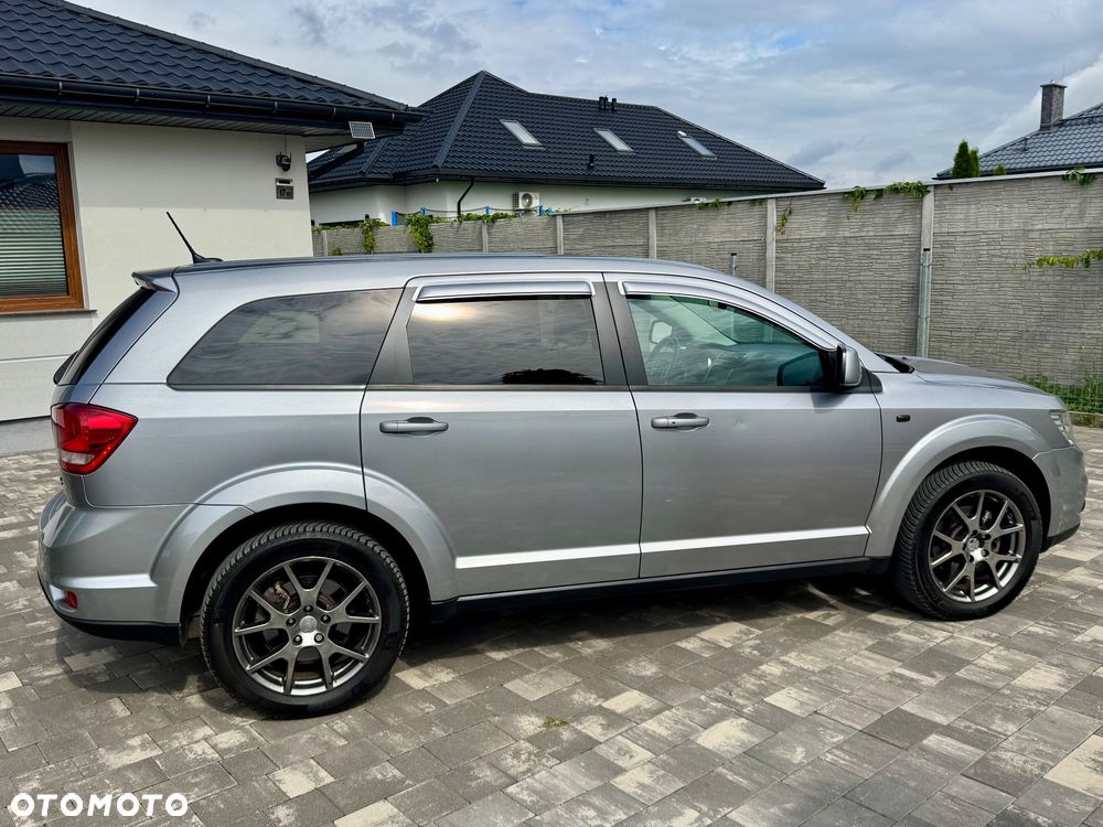 Dodge Journey - 14