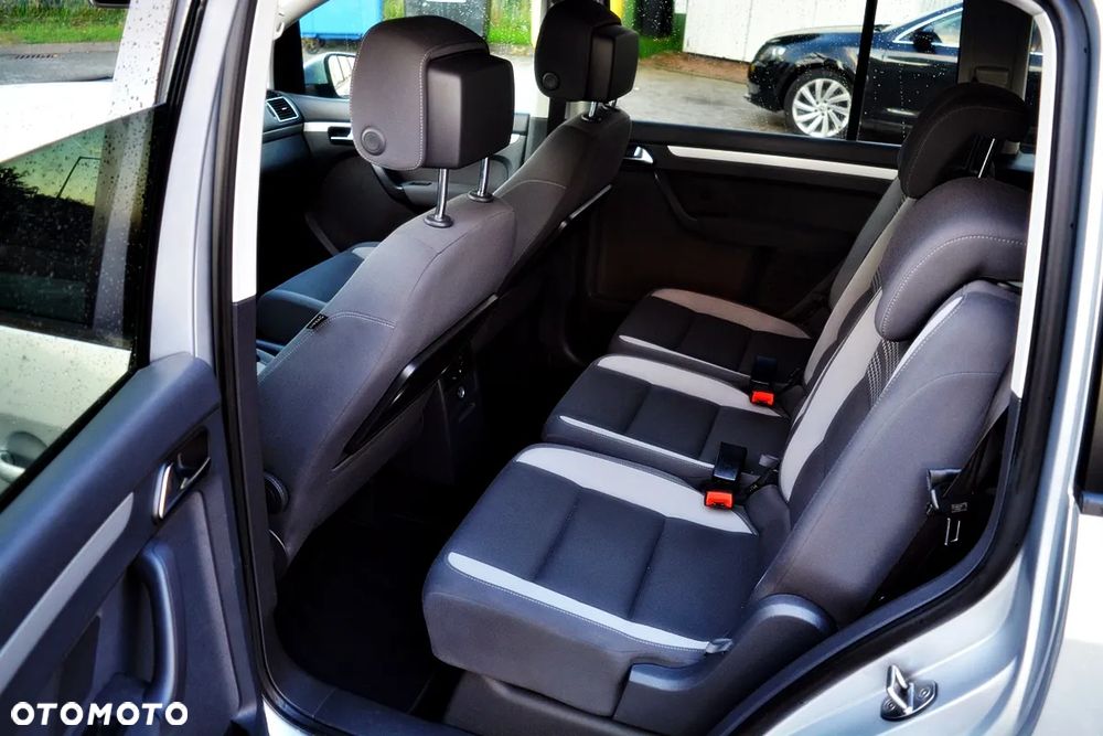 Volkswagen Touran 1.6 TDI DPF BlueMotion Technology DSG Life - 18