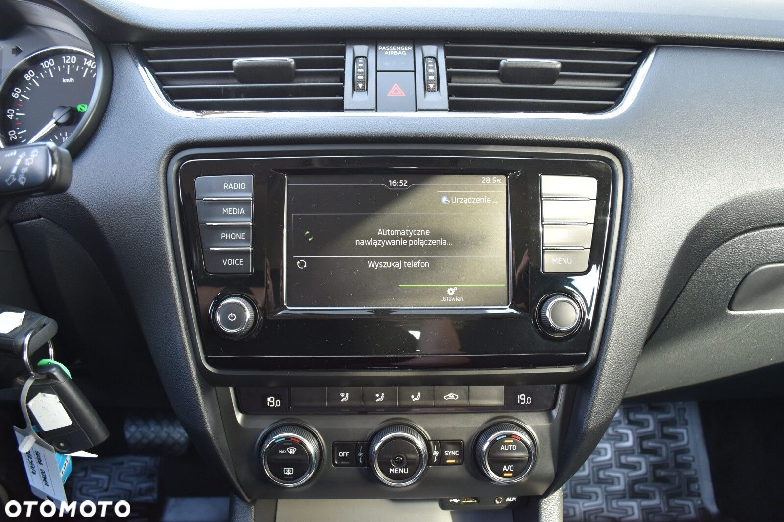 Skoda Octavia 1.4 TSI Ambition DSG - 17
