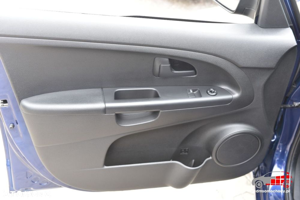 Kia Venga - 15