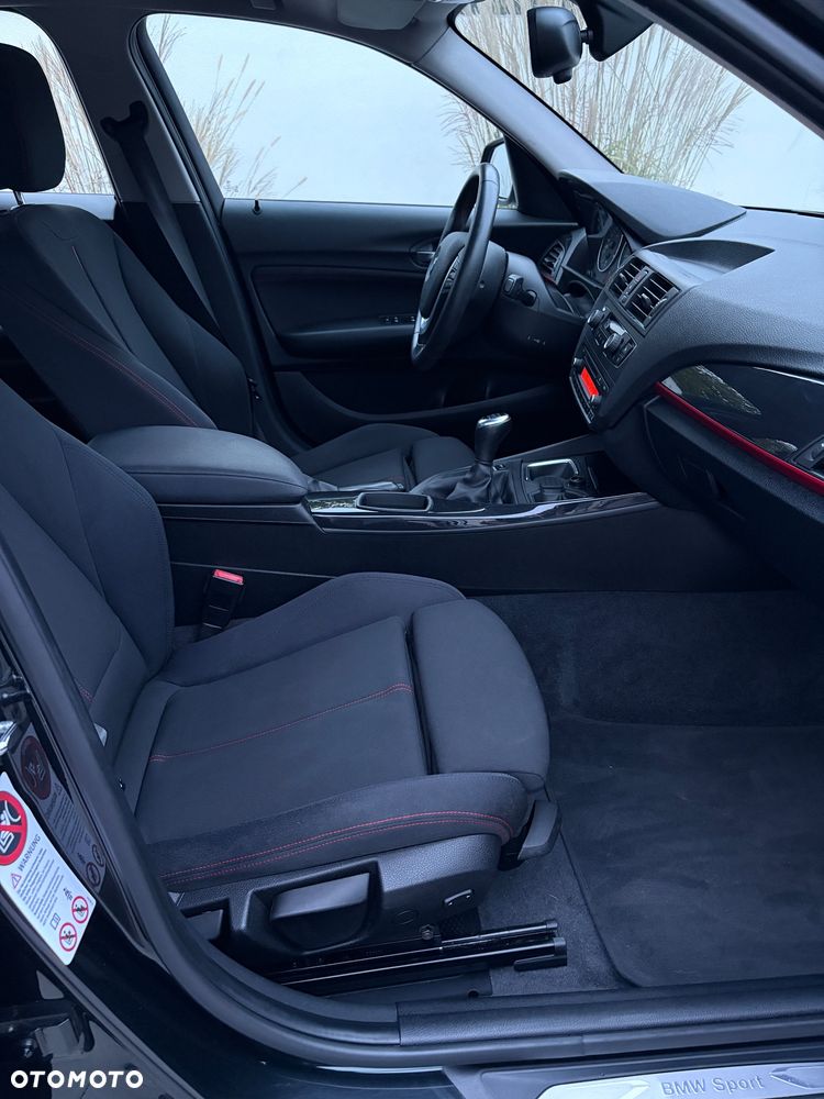 BMW Seria 1 - 30