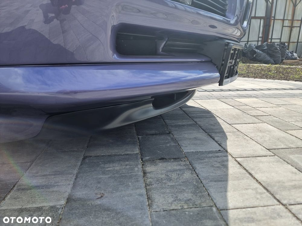 BMW Seria 8 - 22