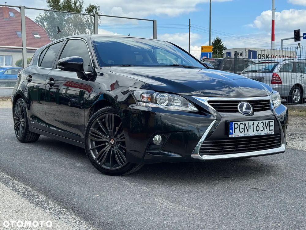 Lexus CT 200h Executive Line - 2