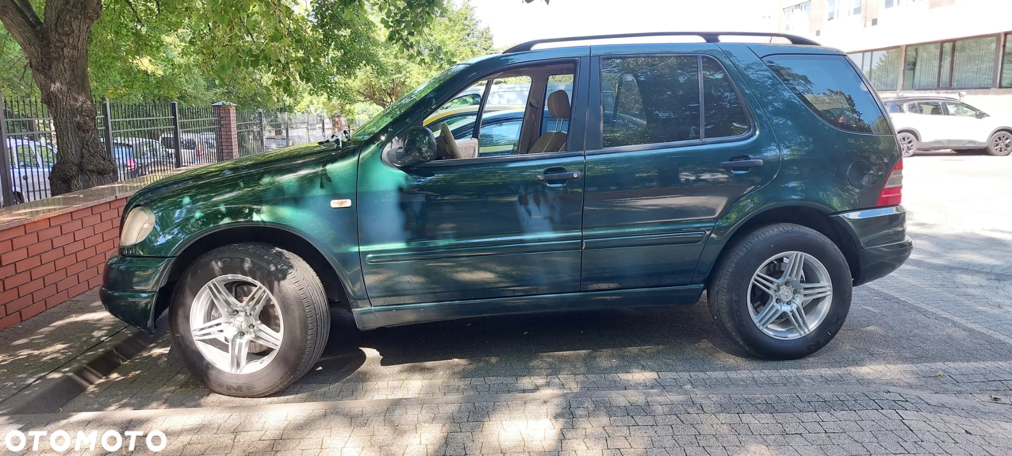 Mercedes-Benz ML 430 - 13