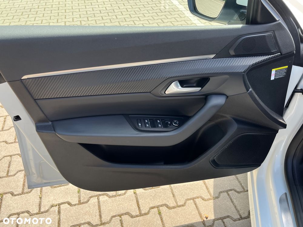 Peugeot 508 BlueHDi 130 EAT8 Allure - 22