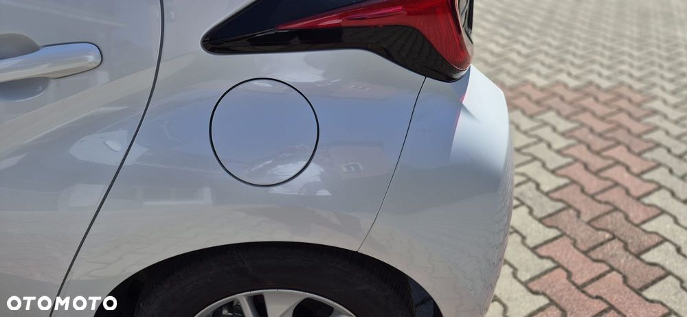 Mazda 2 - 7