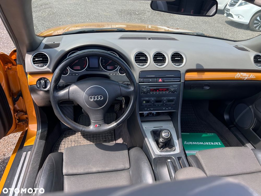 Audi A4 Cabrio 2.4 - 19