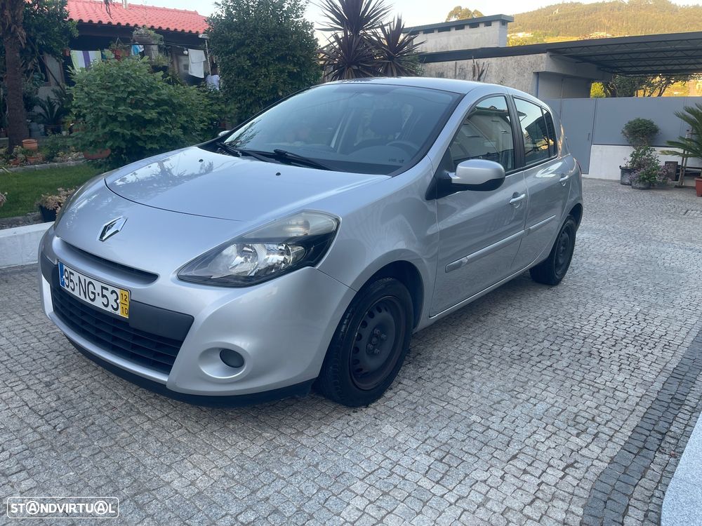Renault Clio 1.5 dCi 90 FAP Luxe - 2