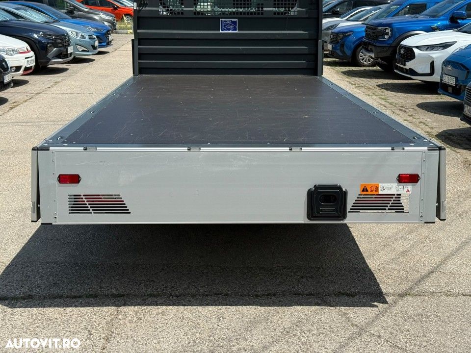 Ford Transit - 11