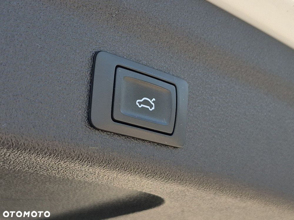 Audi A6 Avant - 30