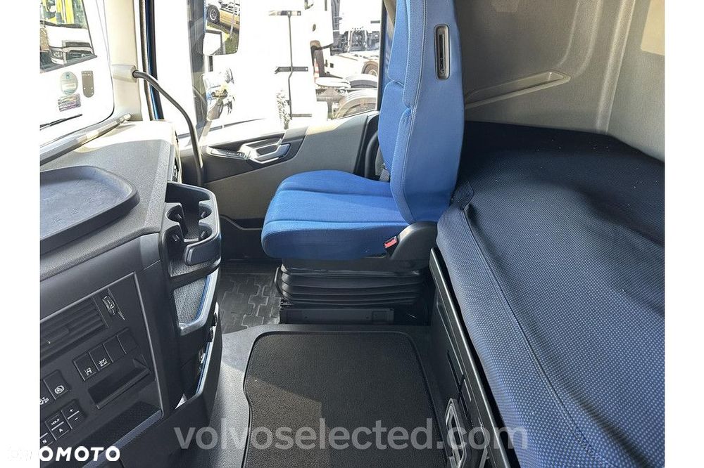 Volvo FH - 11