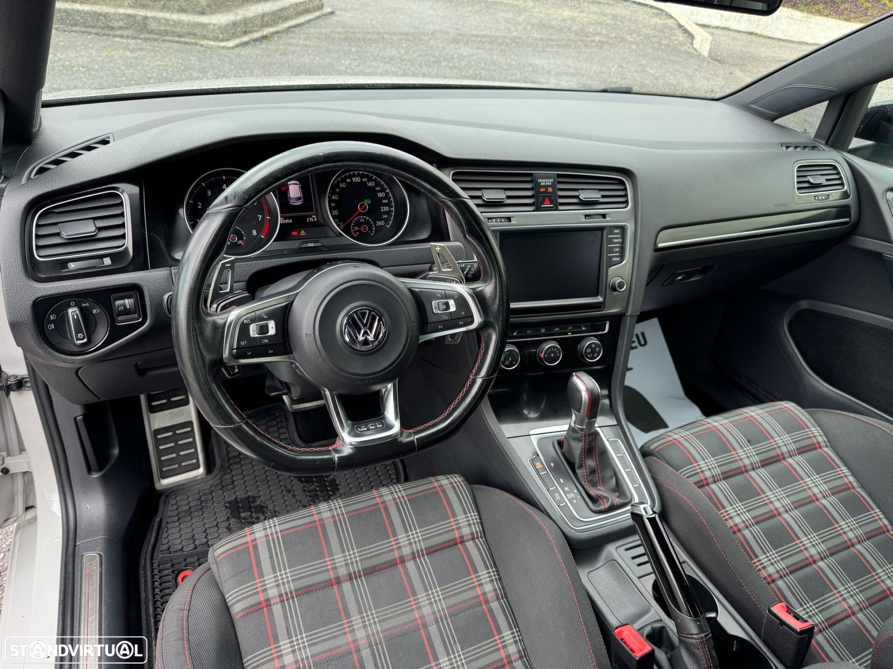 VW Golf 2.0 TSi GTi DSG - 8