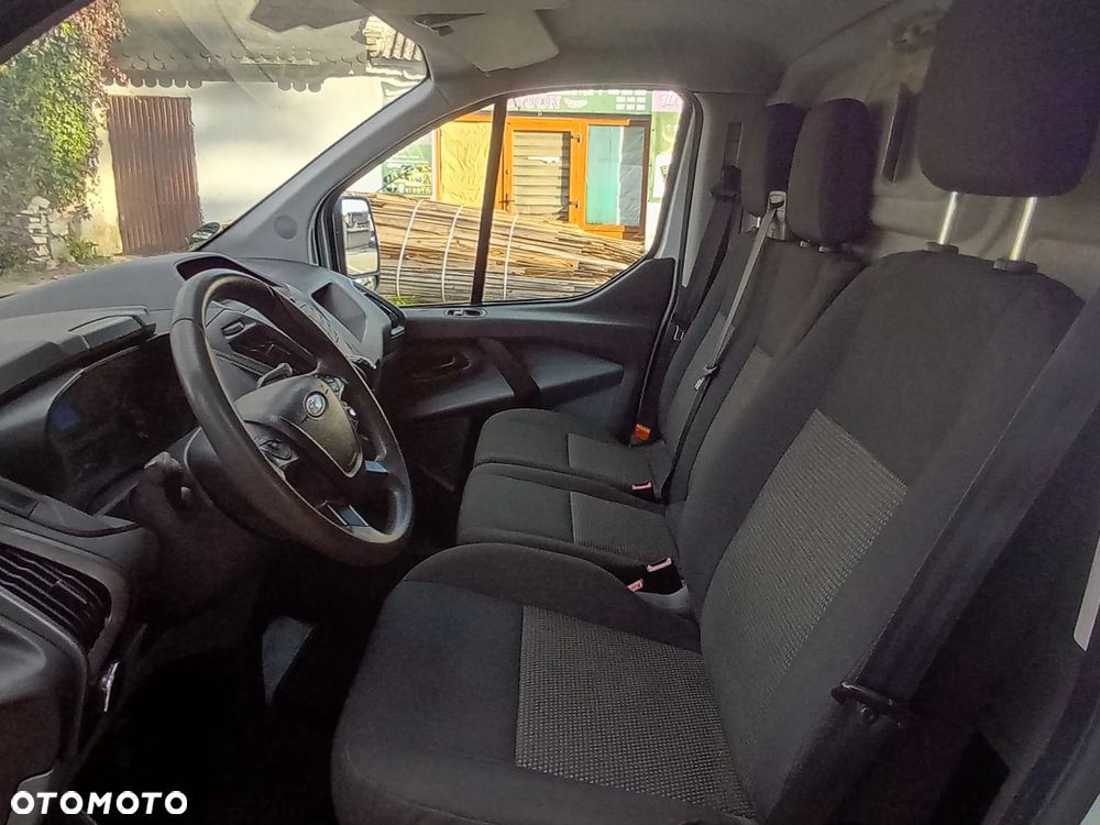 Ford Transit Custom - 25