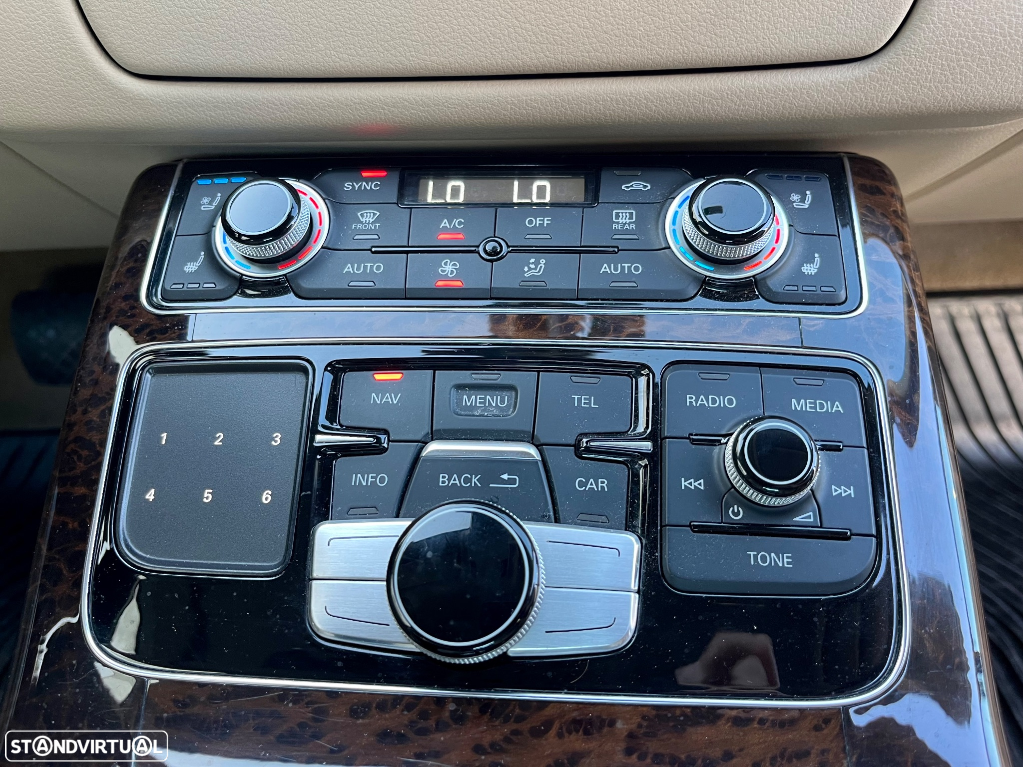 Audi A8 3.0 TDI V6 quattro Exclusive - 37
