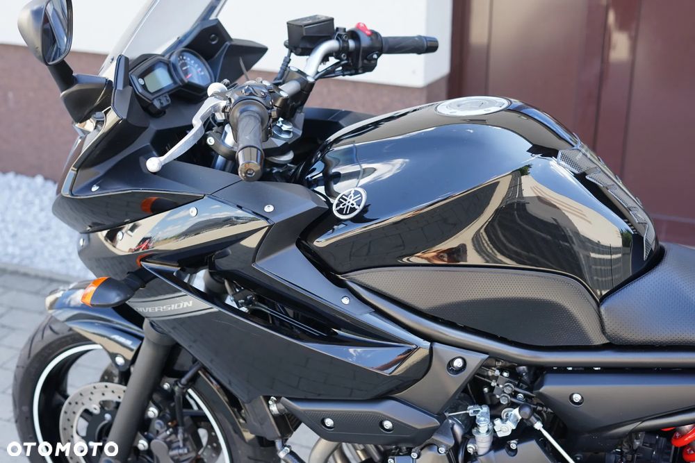 Yamaha XJ - 28