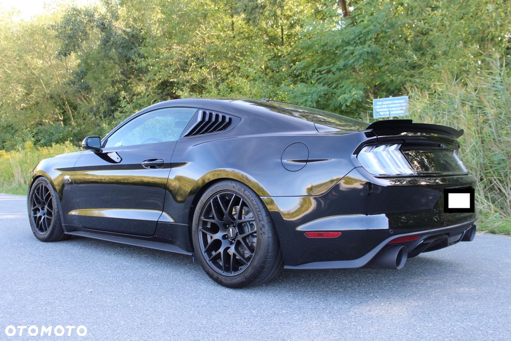 Ford Mustang - 5