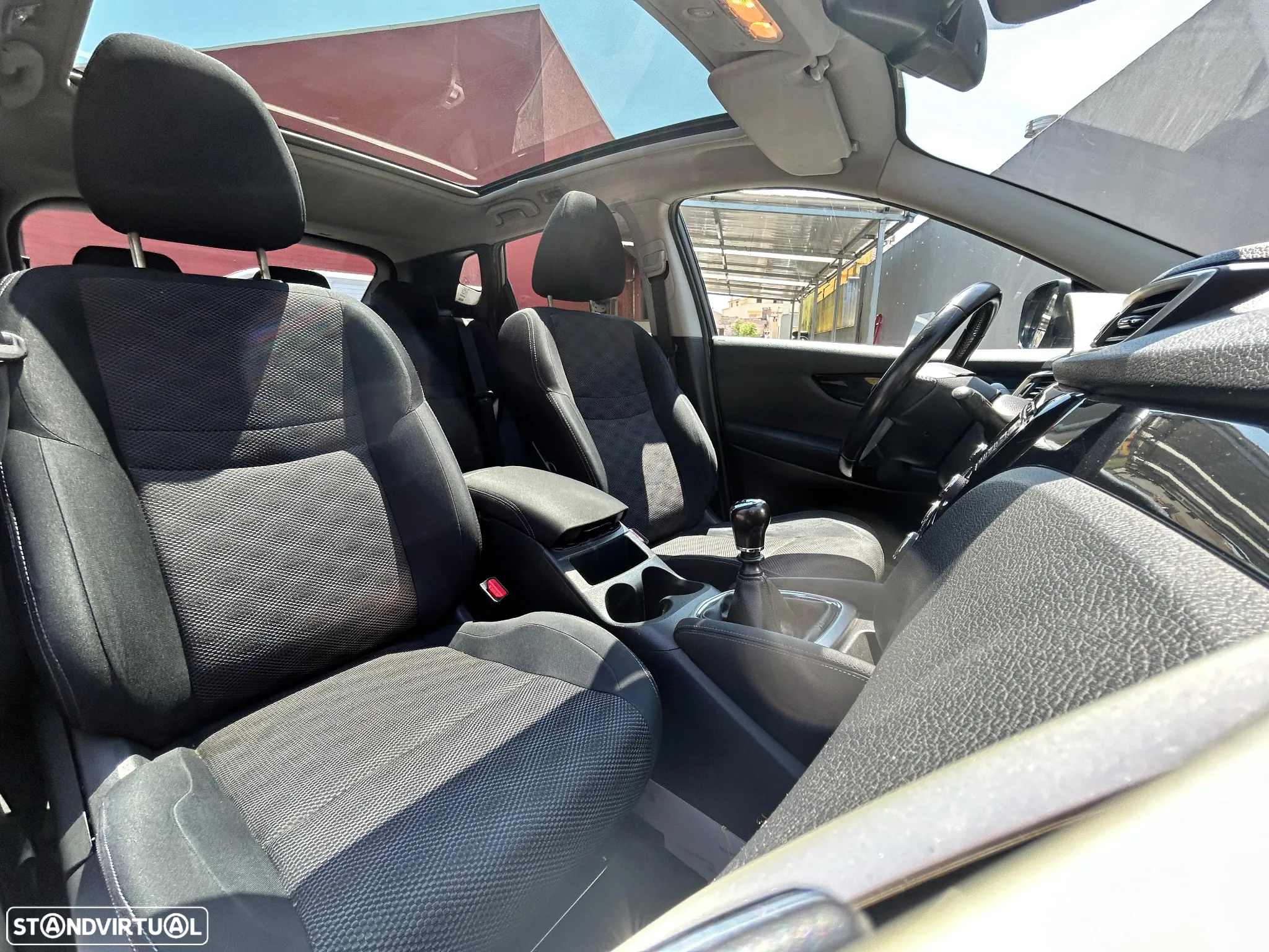 Nissan Qashqai 1.2 DIG-T N-Connecta - 25