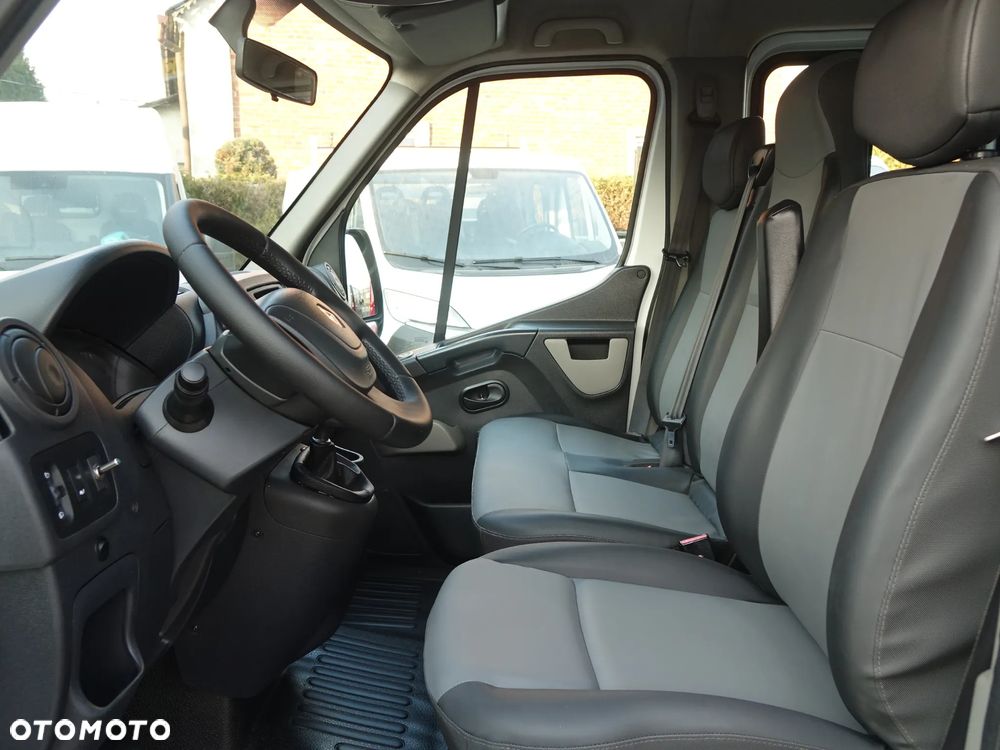 Renault Master 7-osobowy DOKA brygadówka - 11